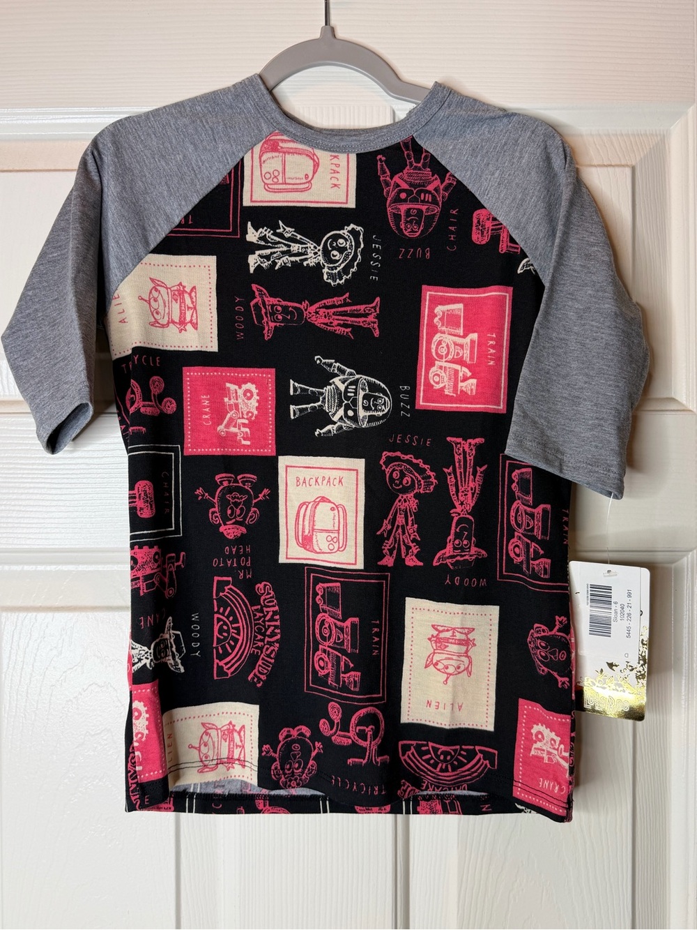 LuLaRoe Size 6 Kids Short Sleeve Raglan Tee in Black, Gray & Pink
